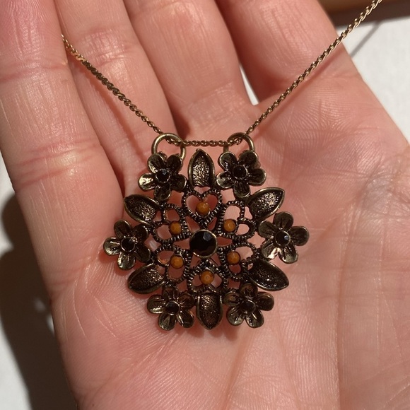 Vintage Pendant (only-no chain included) - Picture 3 of 4